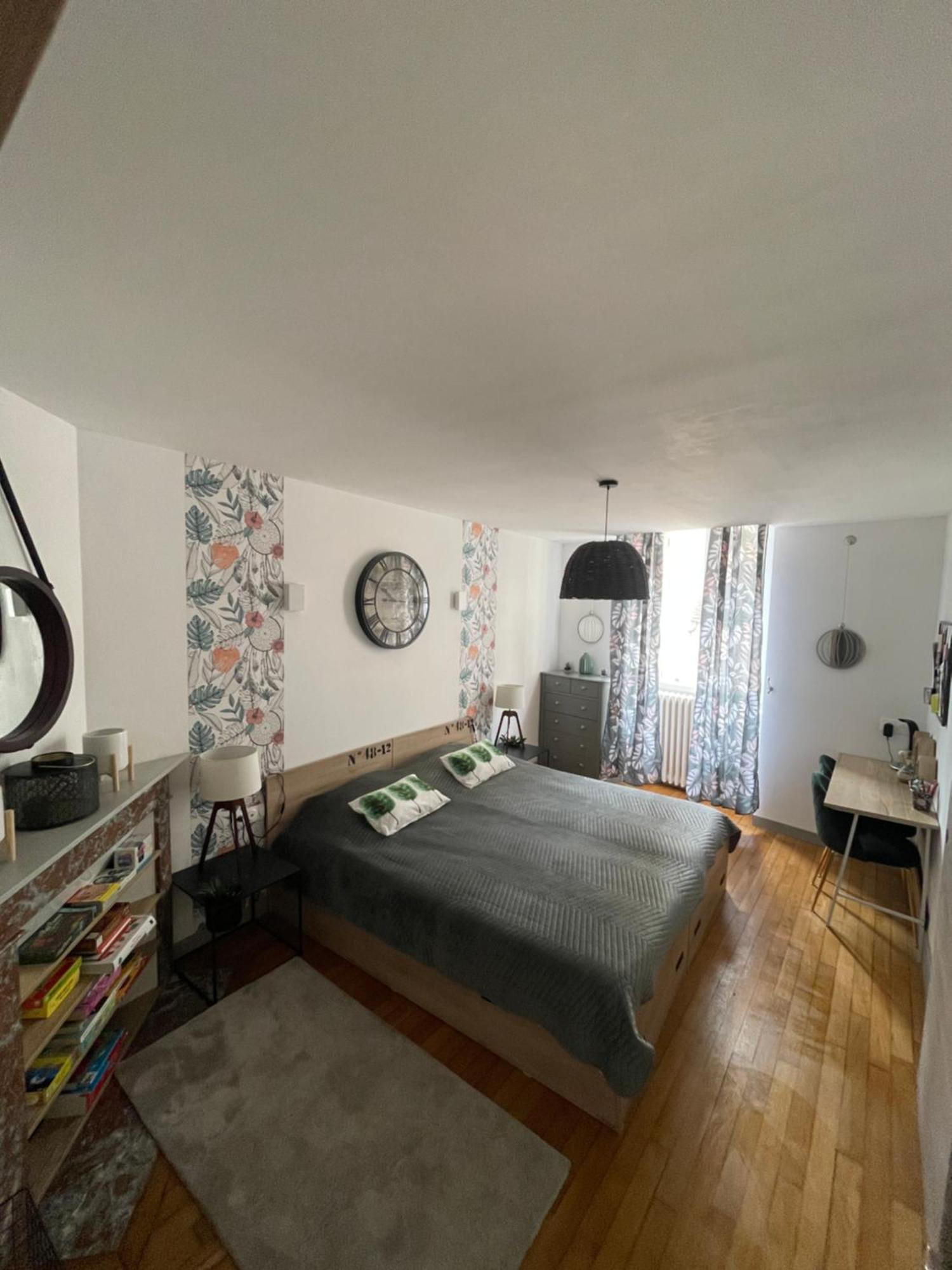 Appartement Moderne Centre Ville, 5 Personnes, 65 M2 Semur-en-Auxois Exteriör bild