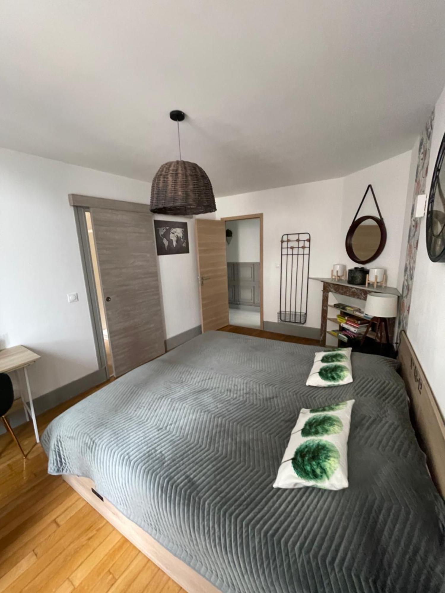 Appartement Moderne Centre Ville, 5 Personnes, 65 M2 Semur-en-Auxois Exteriör bild